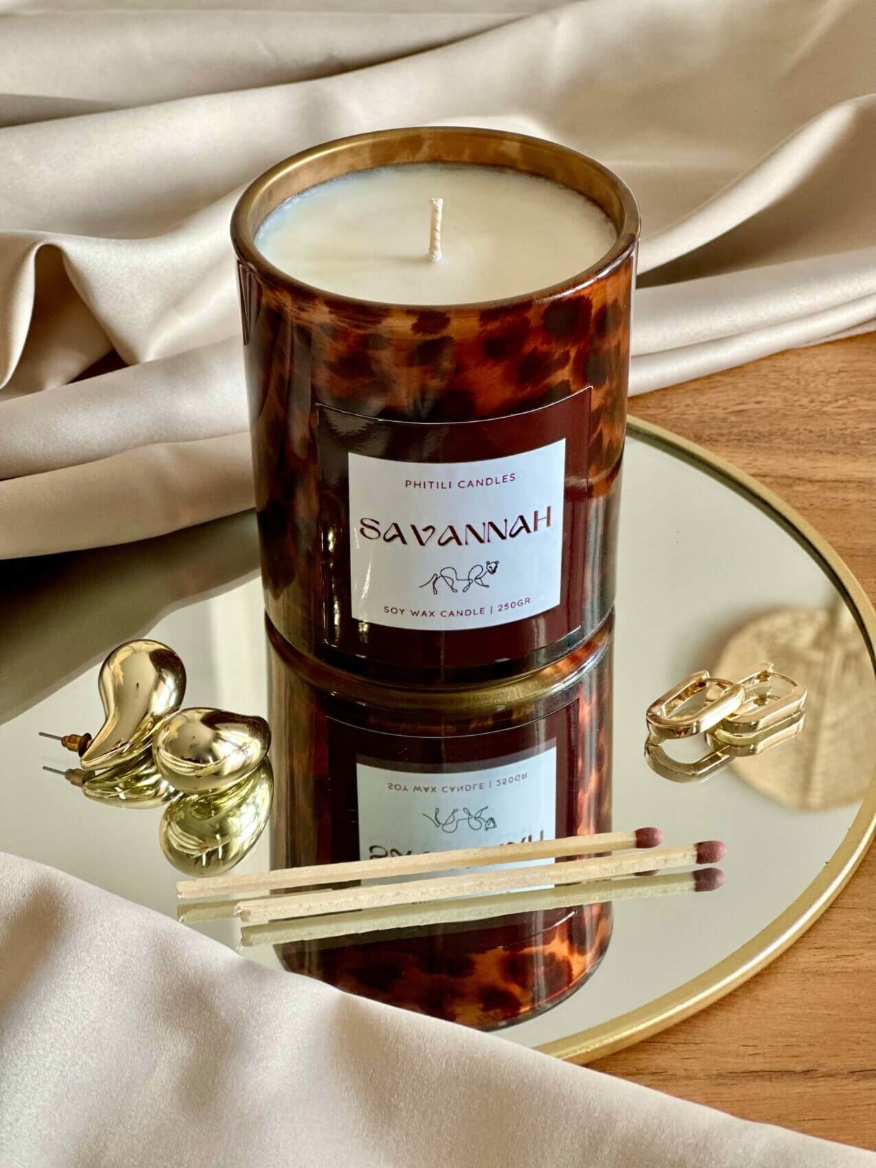 SAVANNAH 🐆 – Χειροποίητο αρωματικό κερί σόγιας 250gr. σε luxury leopard printed δοχείο